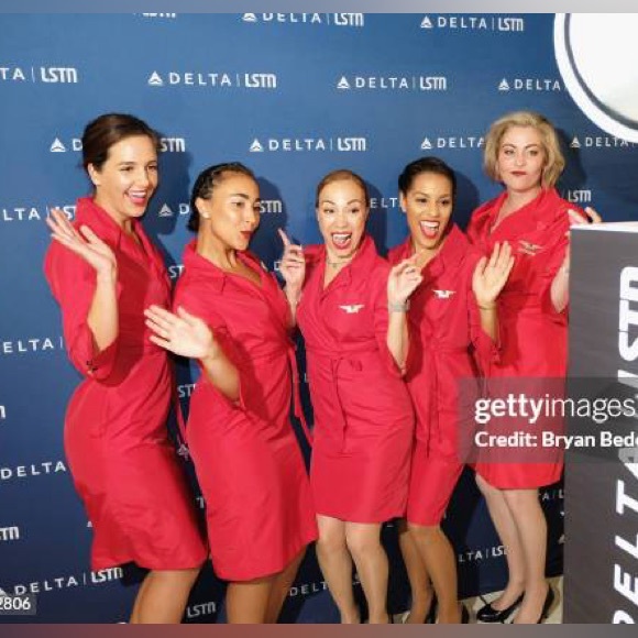 Delta Flight Attendant Uniform Red Wrap Dress by Richard Tyler Size 6 NWT - Picture 6 of 8
